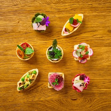 Obrázek 1 produktu Workshop SLADKÝ A SLANÝ CATERING s RADKEM DAVIDEM 23.4.2024
