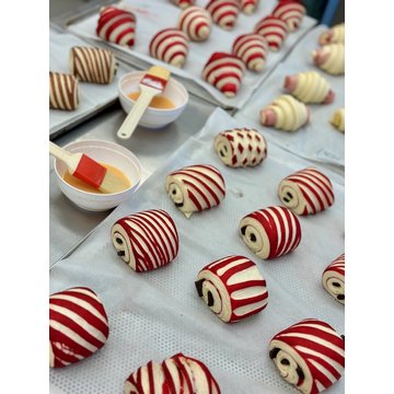 Obrázek 3 produktu Workshop Moderní croissanty a náplně s Alešem Heinzem 7.11.2024