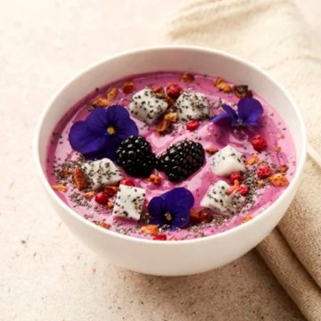 Obrázek 3 produktu CROP´S SMOOTHIE DAZZLING DRAGON (růžové dračí ovoce, mango, banán, jablko, divoké borůvky) 15x150g