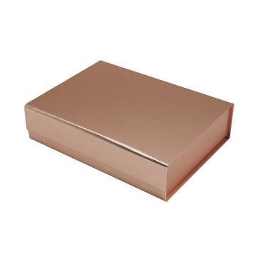 Obrázek 1 produktu SA KRABIČKA růžová lesklá - zavírací na magnet 23,5x17x6cm