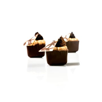 Obrázek 2 produktu DOBLA DEKOR TROJÚHELNÍK MELÍR 5,2x3,4cm 290ks - AKCE 50% EXP 12/25