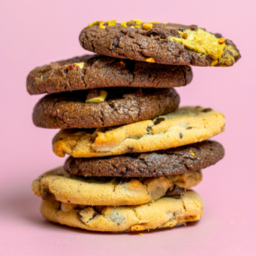 Obrázek 1 produktu COOKIES S LÍSKOOŘÍŠKOVOU NÁPLNÍ a mléčnou čokoládou 50 ks