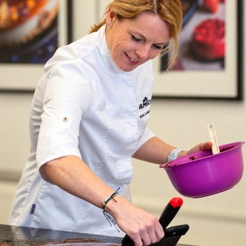 Obrázek 1 produktu Workshop Čokoláda a pralinky s Katkou Lukáškovou 4.11.2026