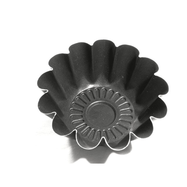 Obrázek produktu TG FORMA hliníková kulatá s vlnitým okrajem pr.11cm,v.4,5cm černá