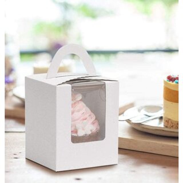 Obrázek produktu SA KRABIČKA bílá - na 1ks cupcake/muffin 2díly (25ks v balení)10x10x10,5 cm obdélníkové okýnko