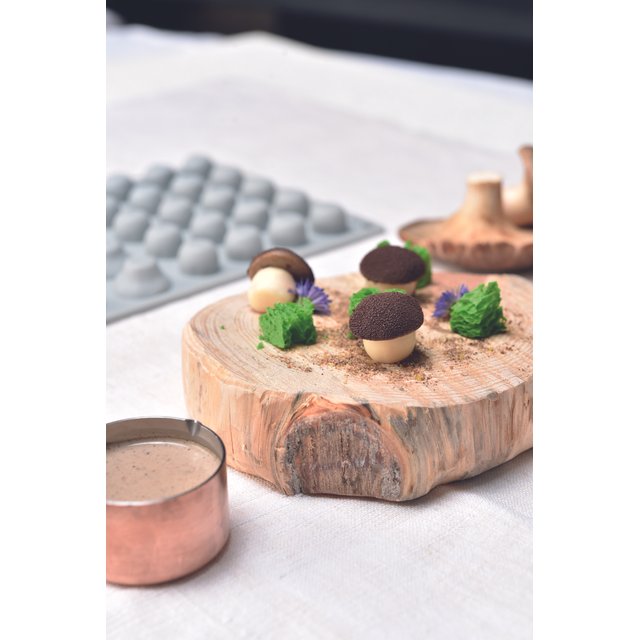 Obrázek produktu PAV FORMA SILIKON černá - 30x17.5cm - MUSHROOM- 20x klobouk a 20x noha houby 8ml