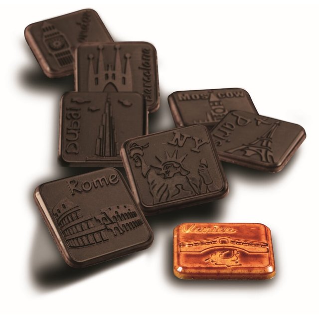 Obrázek produktu MA FORMA NA PRALINKY - MĚSTA ČTVERCE 34x34mm v.4mm 4g 24ks