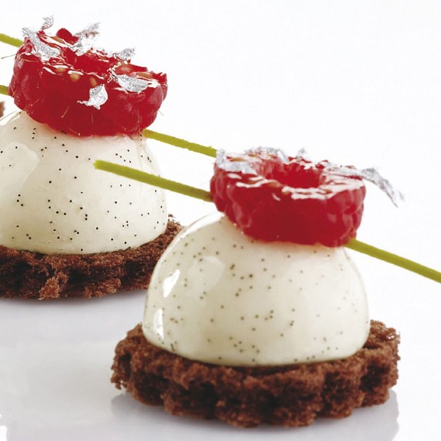 Obrázek produktu PAV FORMA SILIKON černá - 60x40cm - POLOKOULE pr.4,2cm 77ks 20ml