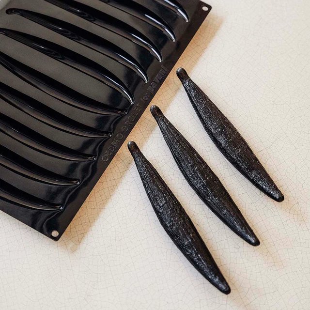 Obrázek produktu PAV FORMA SILIKON černá - 30x40cm - Vanilla -10ks 225x32x35mm 80ml