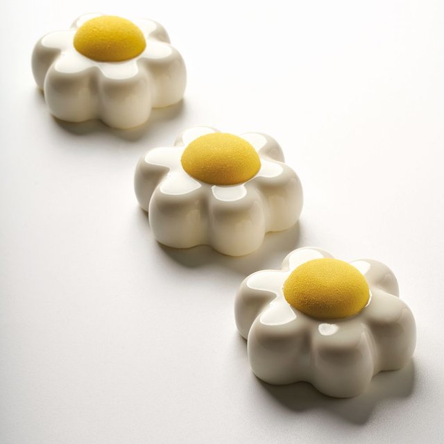 Obrázek produktu PAV FORMA SILIKON černá - 30x40cm - MARGHERITA - 7,5x6,8x2,6cm 12ks 85ml