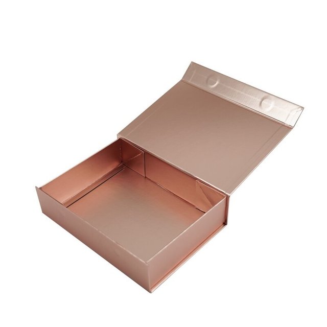 Obrázek produktu SA KRABIČKA růžová lesklá - zavírací na magnet 23,5x17x6cm