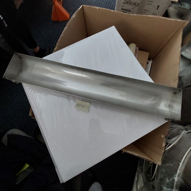 Obrázek produktu AGIR Tunel půlkruh 580x100x55mm nerez