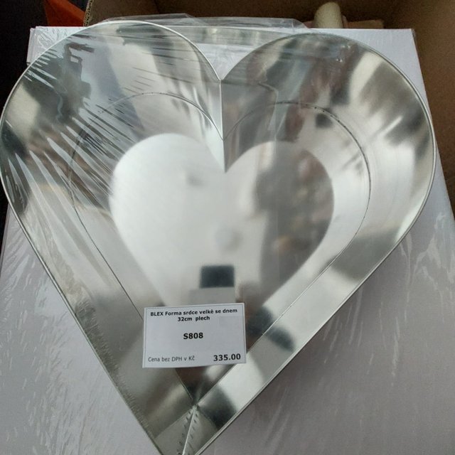 Obrázek produktu BLEX Forma srdce velké se dnem 32cm  plech