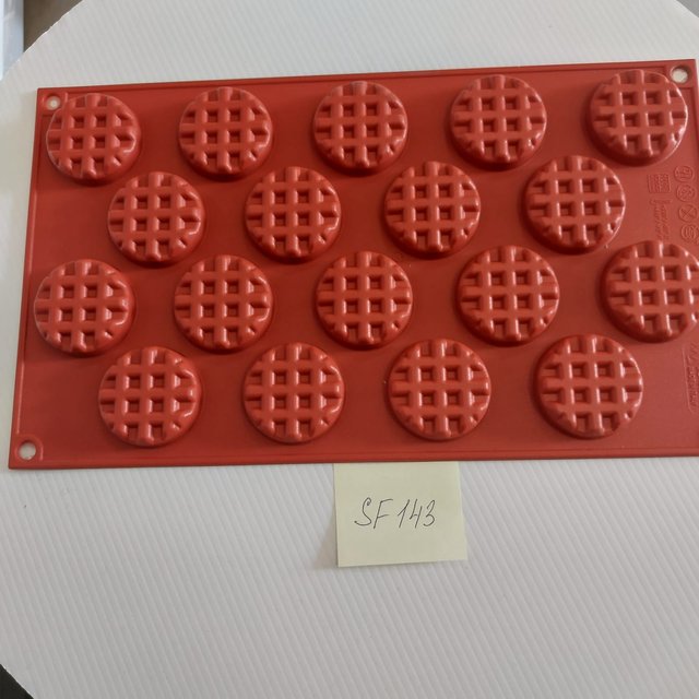 Obrázek produktu SIL FORMA SILIKON terakota - MINI WAFFLE KULATÁ Ø40mm v.12mm 11,5ml