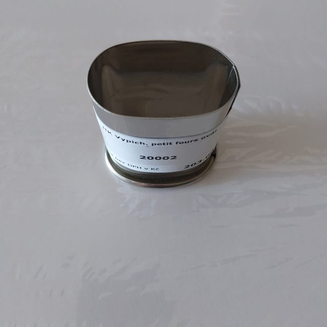 Obrázek produktu HK VYKRAJOVÁTKO petit fours ovál