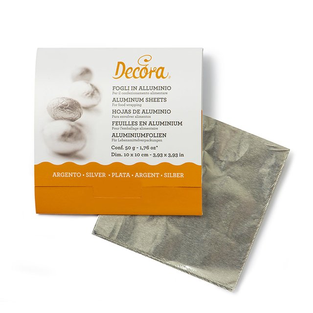 Obrázek produktu DECO HLINÍKOVÝ OBAL na pralinku STŘÍBRNÝ 10x10cm 150ks