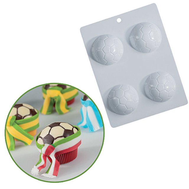 Obrázek produktu MA FORMA NA ČOKOLÁDU PLAST - FOTBALOVÝ MÍČ pr.65mm v.23mm 4ks
