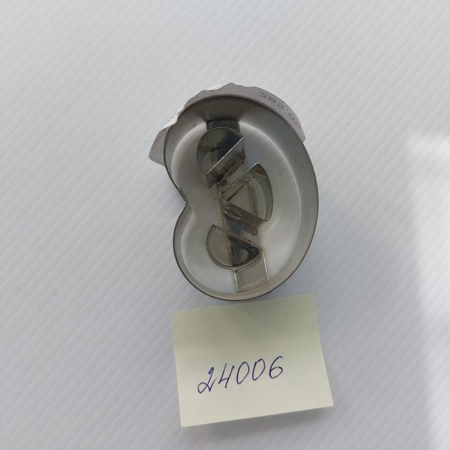 Obrázek produktu HK VYKRAJOVÁTKO preclík 6cm nerez