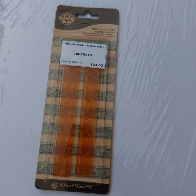 Obrázek produktu PME JEM Vykrajovátko šablona lístky