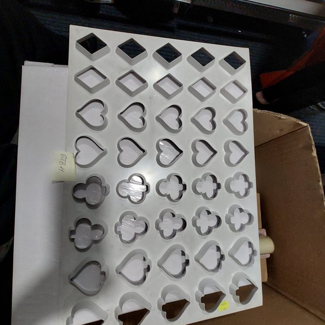 Obrázek produktu MA Vykrajovátko plech 57x39cm karty