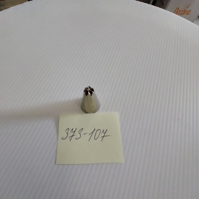 Obrázek produktu WILTON Trubička zdobicí 107