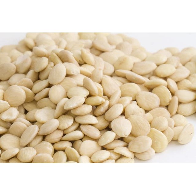 Obrázek produktu ALMECO MANDLE LOUPANÉ COMUNA 12/14 1kg
