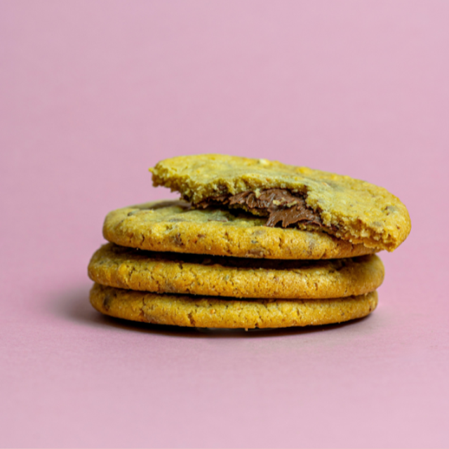 Obrázek produktu COOKIES S LÍSKOOŘÍŠKOVOU NÁPLNÍ a mléčnou čokoládou 50 ks