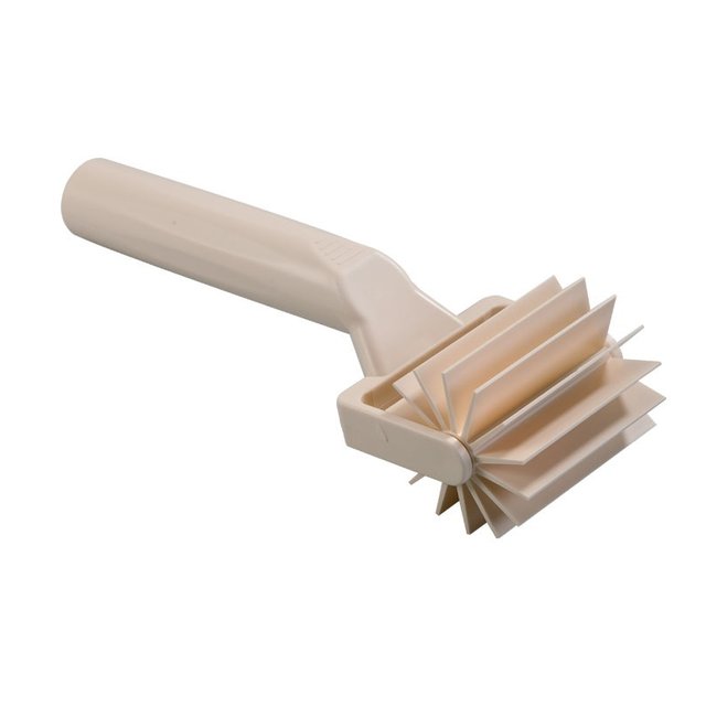 Obrázek produktu MA VÁLEČEK PLAST lamely žlutý 6cm